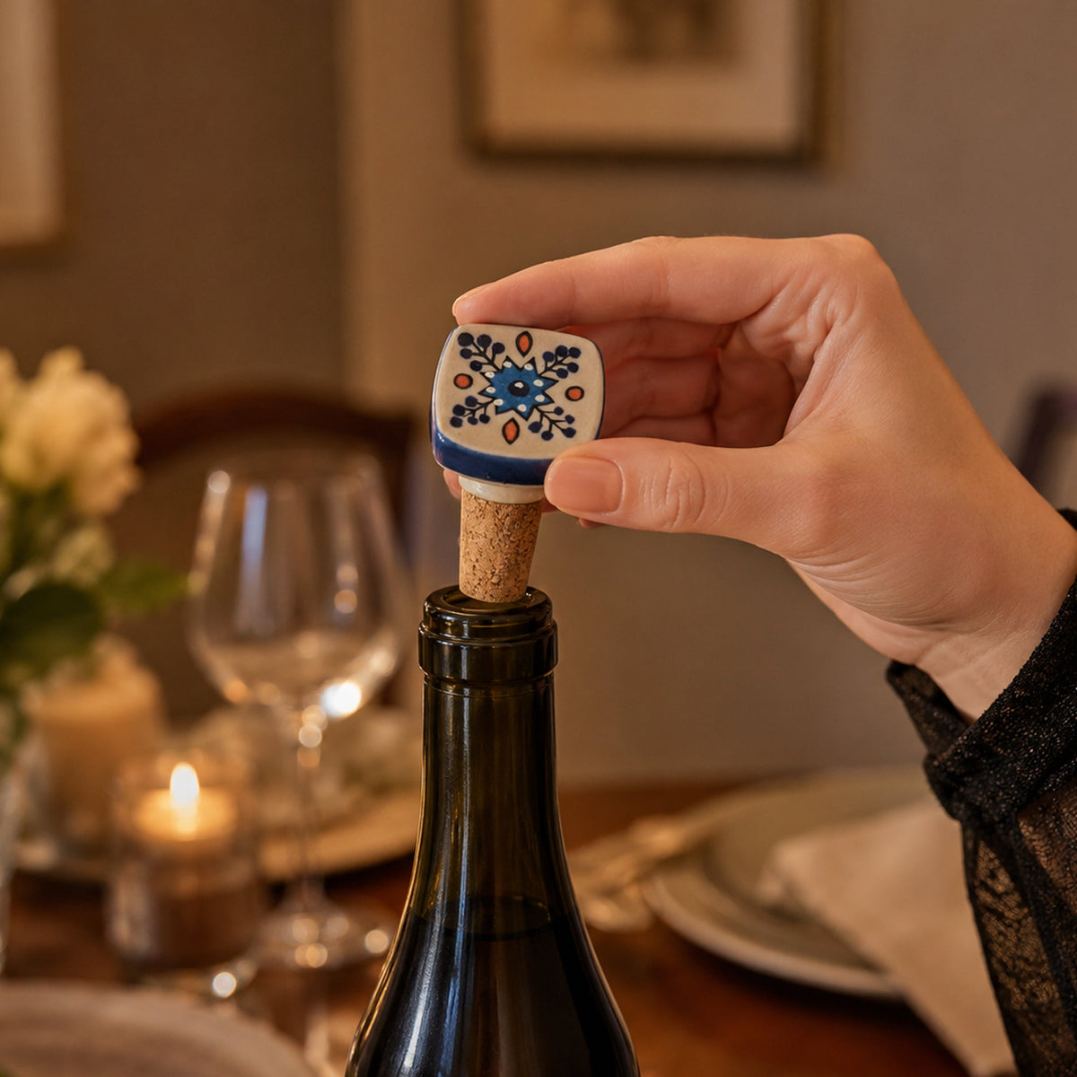 Ceramic Wine Bottle Stopper with Cork – Handcrafted Hand-Painted Reusable Wine Stopper, Airtight Bottle Sealer for Wine & Bar | Decorative Wine Saver, Ideal Gift for Wine Lovers, Made in India
