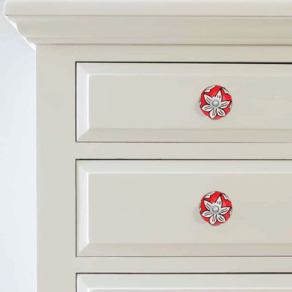 White Petal Glow Knobs